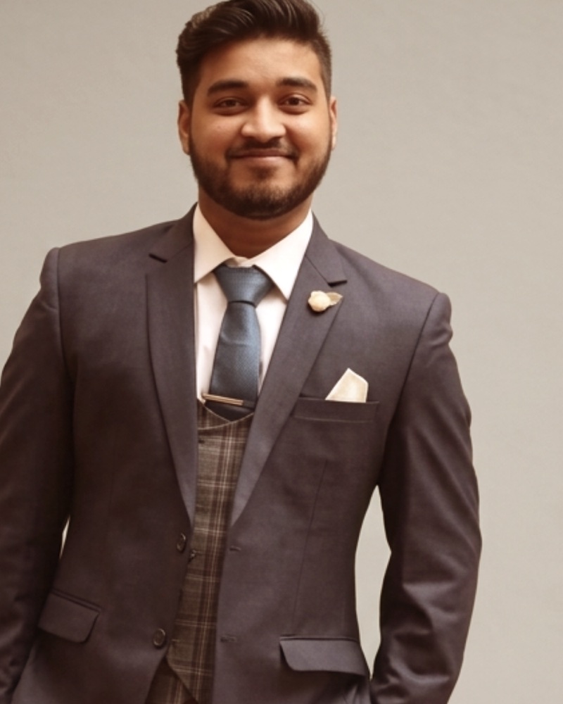 Mustajab Ahmed, Front End Developer & Hyvä Engineering